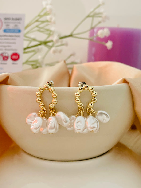 Gold Party Twist Pearl Studs