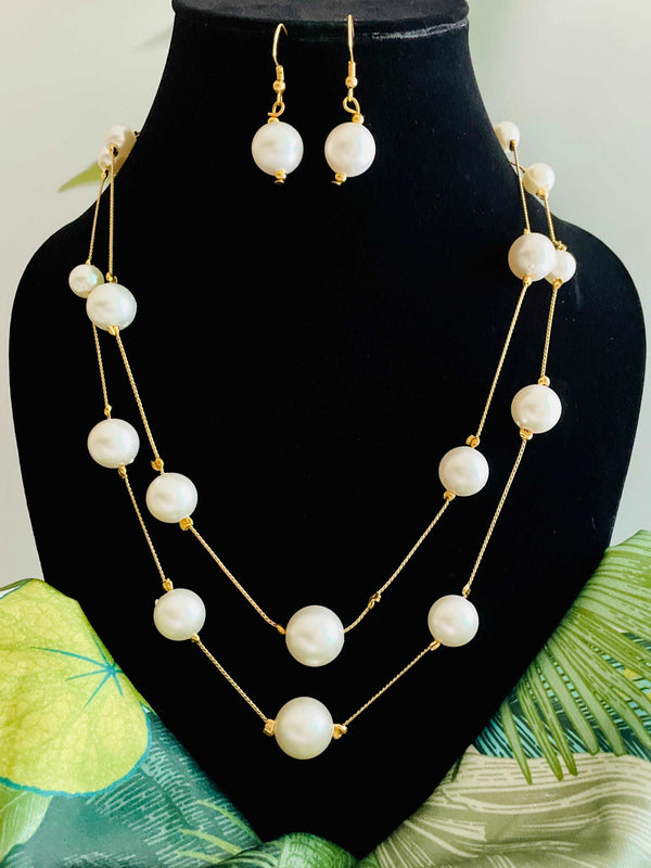 Double Pearl Layer Neckline with Earrings