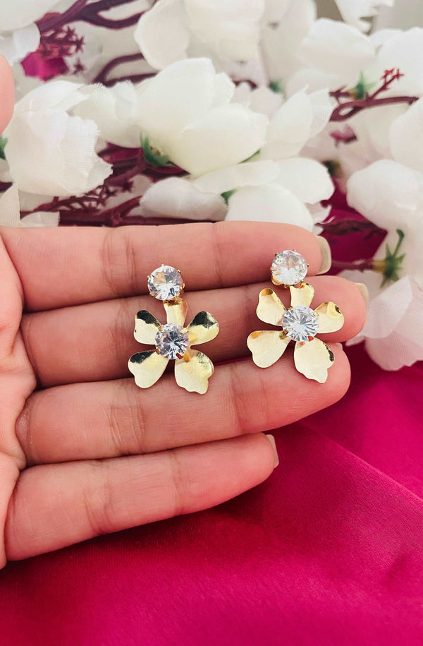 Gold Metal Flower Studs - Desi Closet