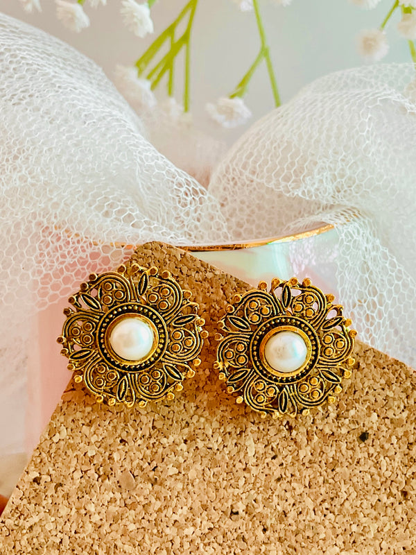 Golden Flower Moti Stud - Desi Closet