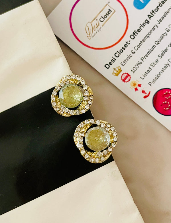 Dirty Yellow-Blue Studs