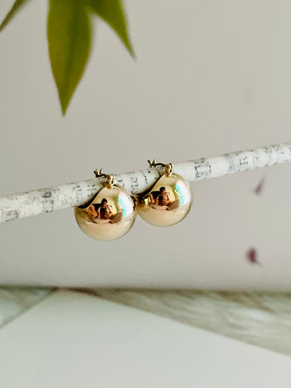 Small Round Sticky Hoops