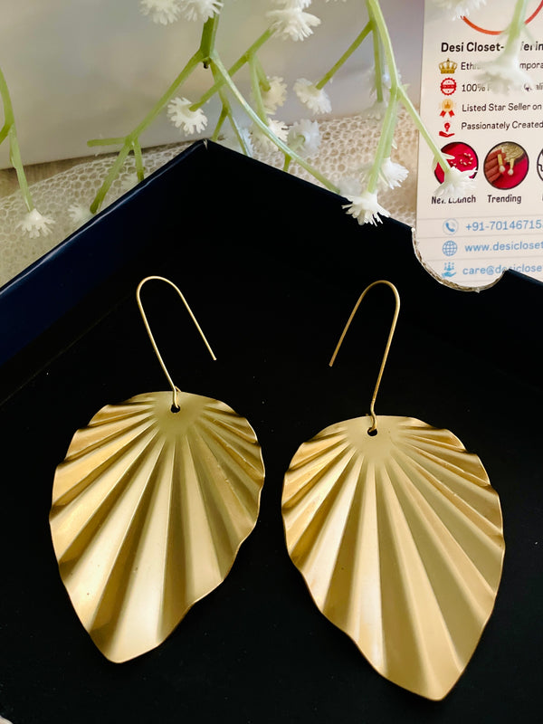 Weightless Matte Thread Gold Leaves