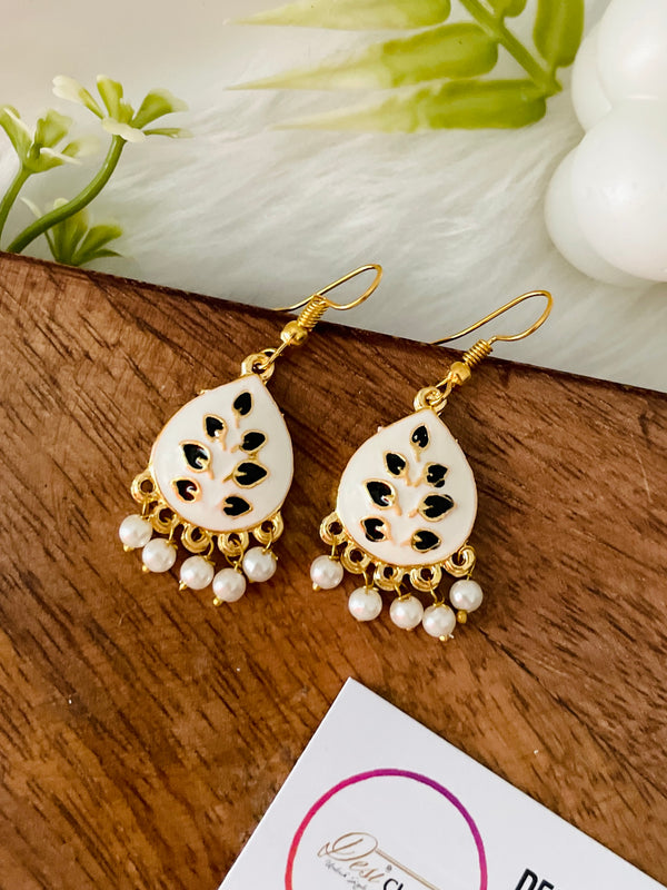 Laakh White Branch Earrings