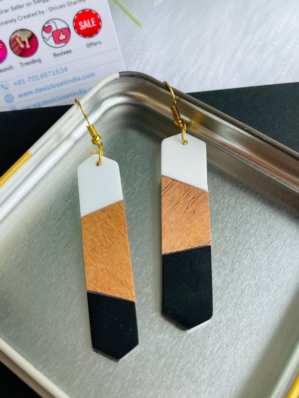 Black White Wood Resin Drops