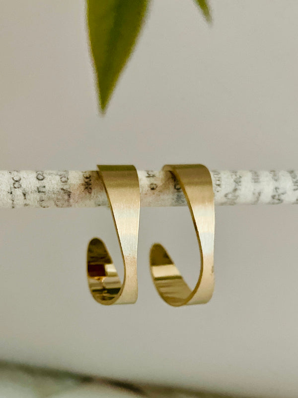 Non-Uniform Matte Gold Hoops