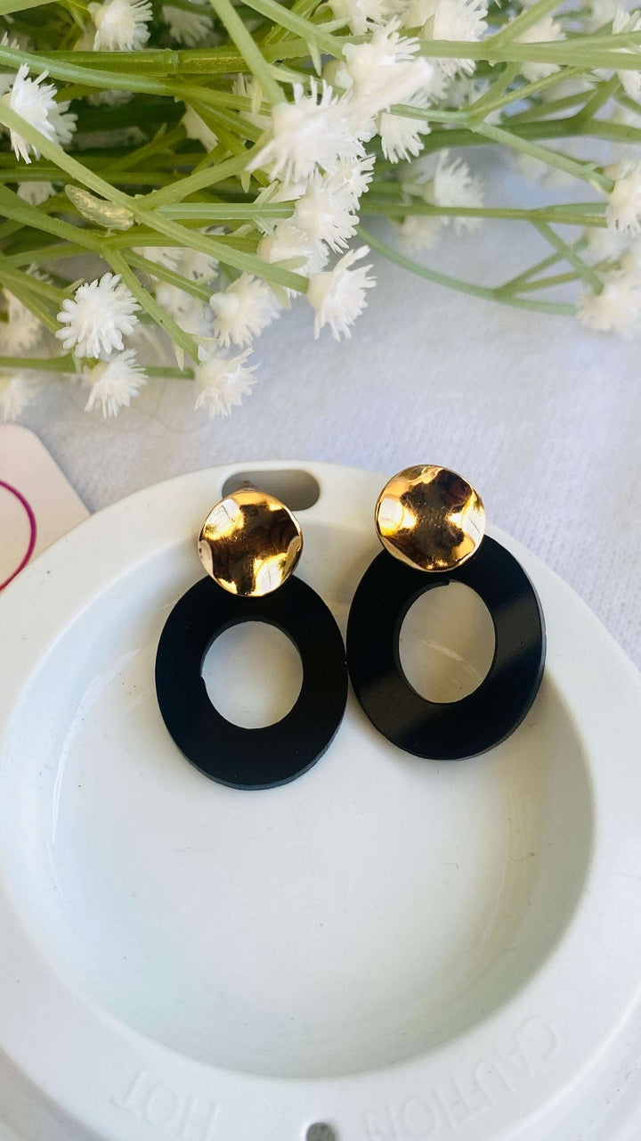 Twisty Black and Gold Ovals - Desi Closet