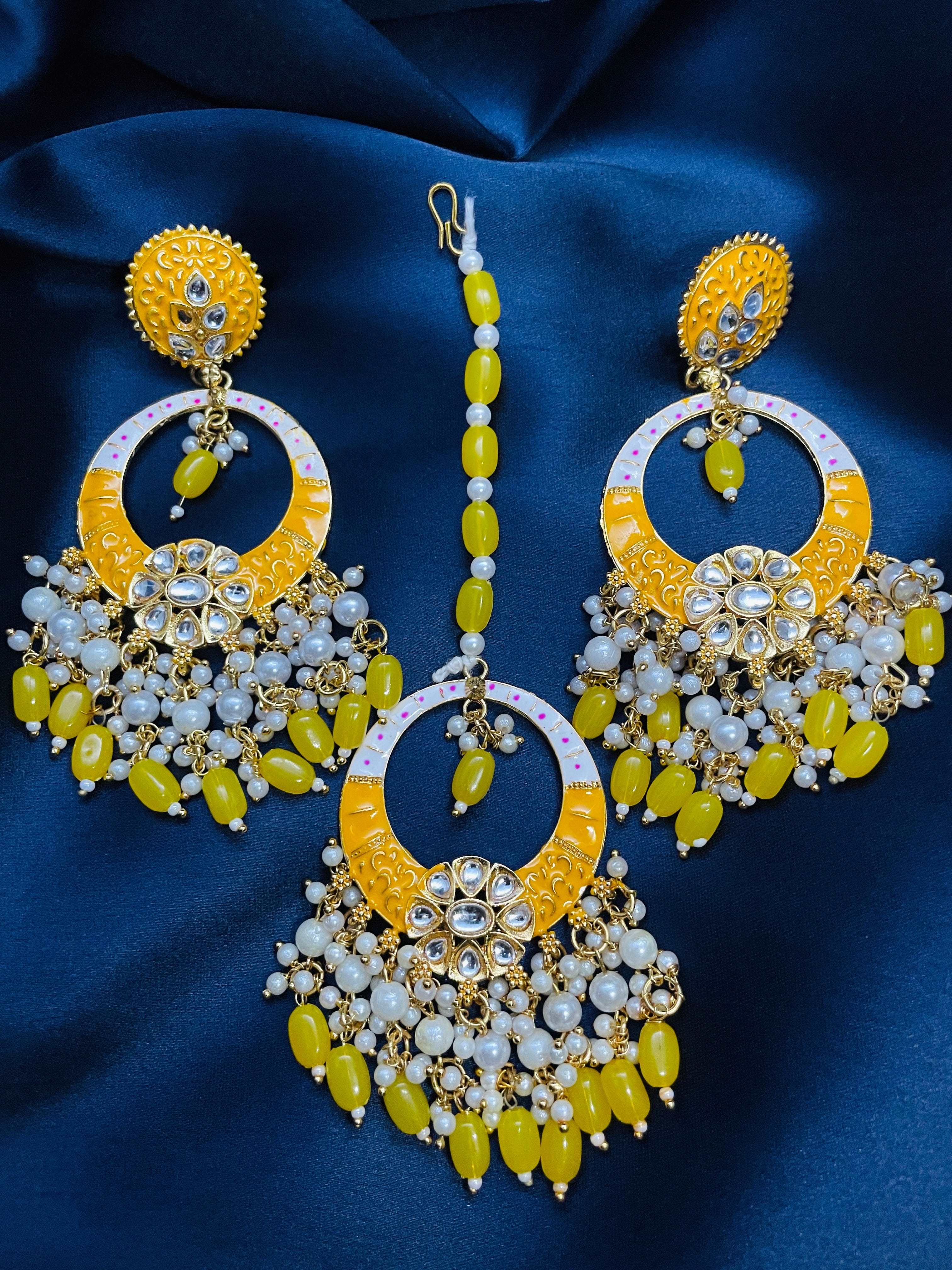 Feminine Fusion Yellow Earrings and Maang Tikka set - Desi Closet