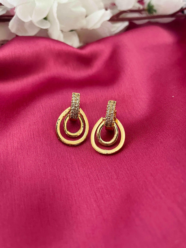 Beautiful Twisty AD Studs - Desi Closet