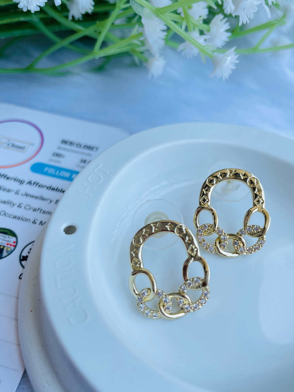 Fancy Paw Like Studs - Desi Closet