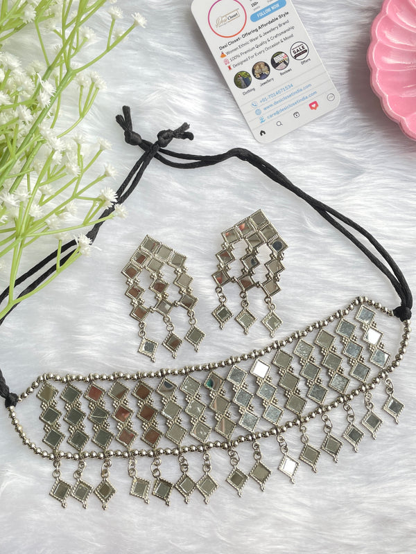 Mirror Choker + M Earrings - Desi Closet