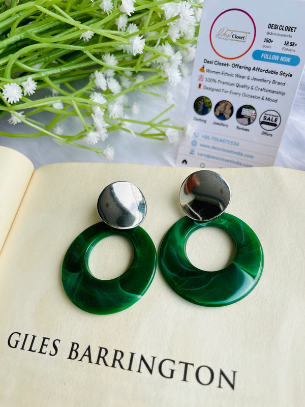 Weightless Acrylic Green Drop - Desi Closet