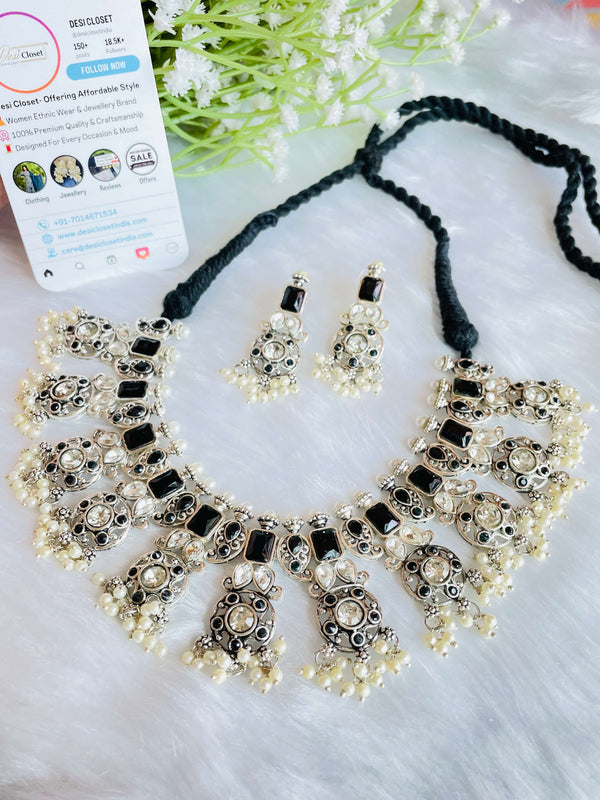 Black Stone Statement Choker - Desi Closet