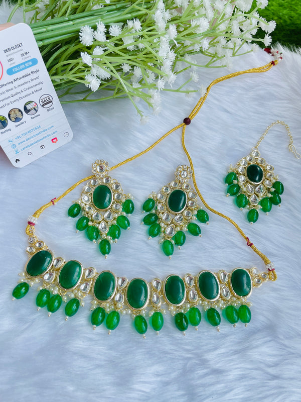 Round Cut Green Stone and Kundan Choker with Earrings and Maang Tika - Desi Closet