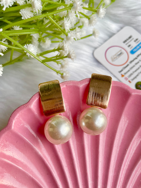 Rose Gold Square Pearl Drop - Desi Closet