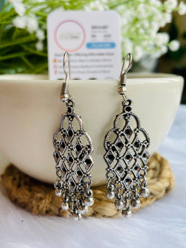 Interwoven Beads Dangler - Desi Closet