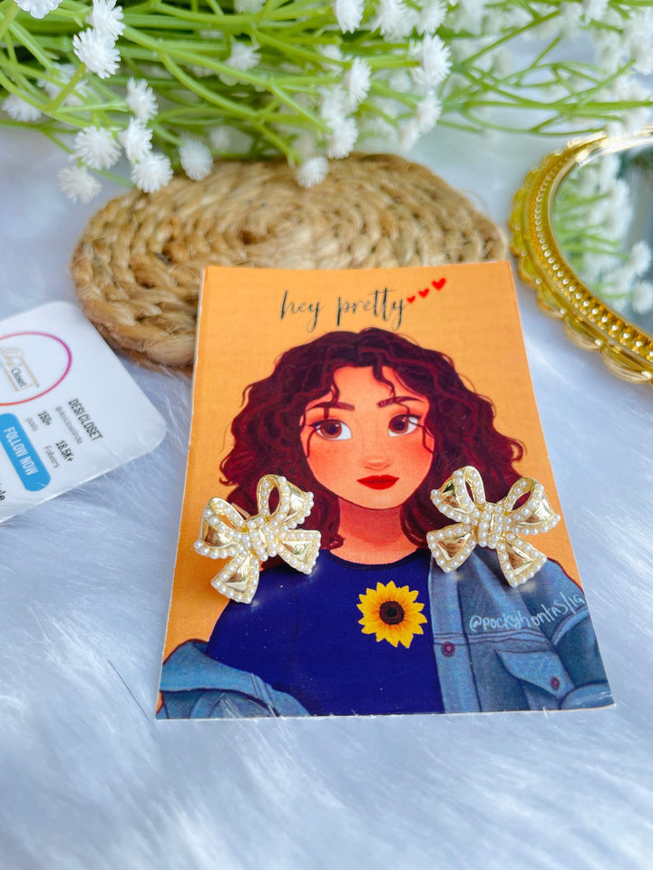 Pearl Bow Studs - Desi Closet