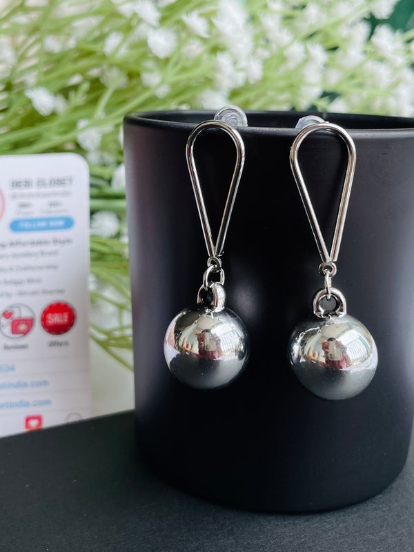 Silver Question Balls - Desi Closet