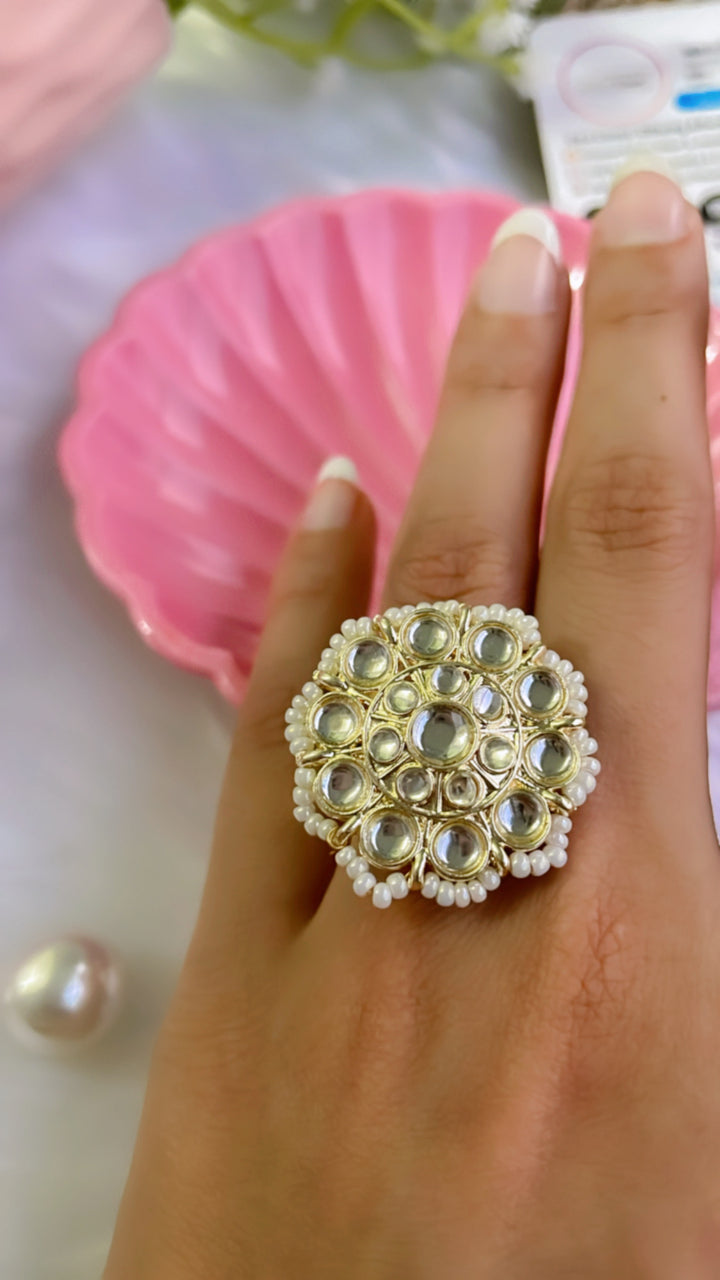 Kundan Flower Ring - Desi Closet