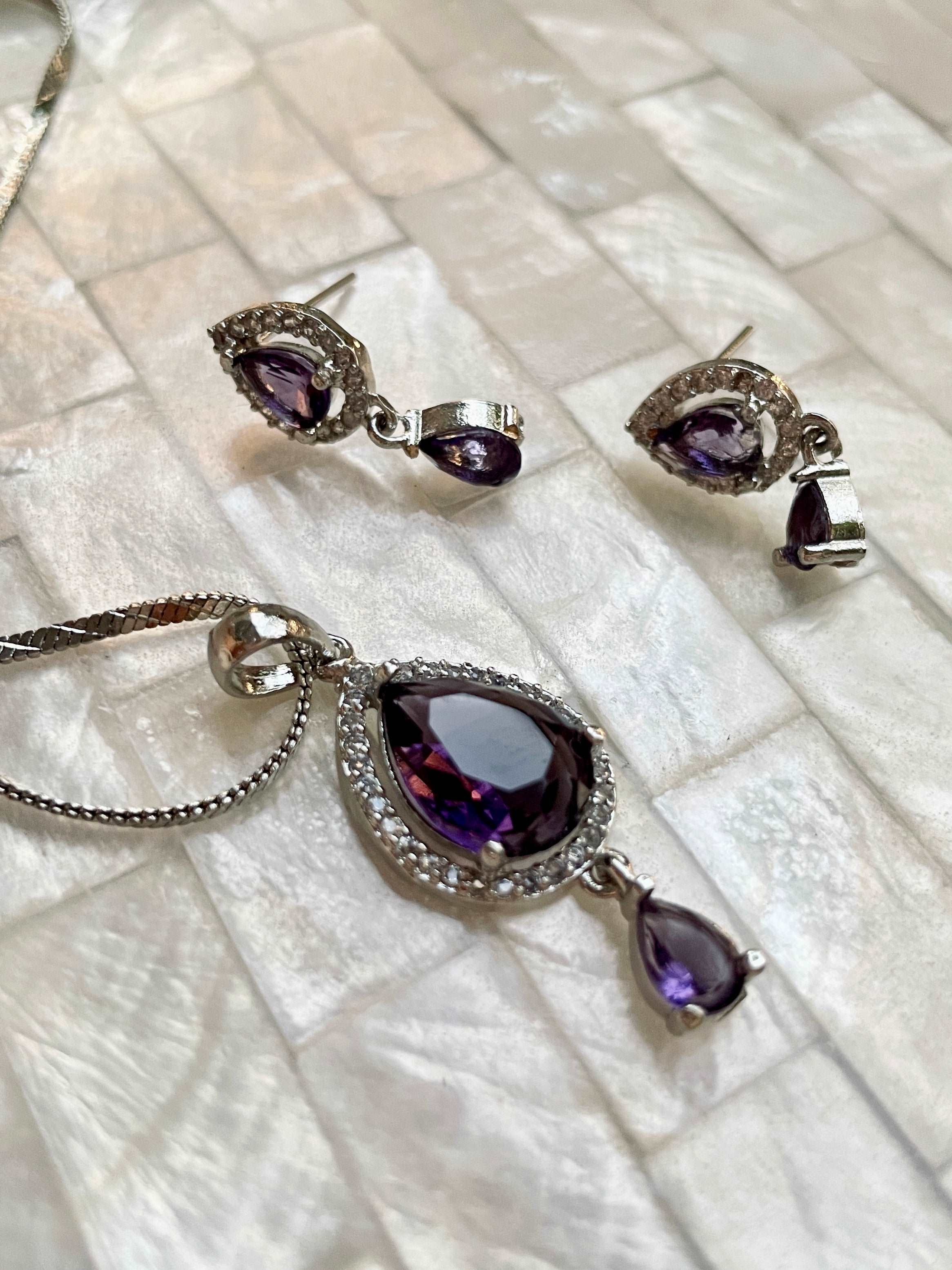 American Diamond Purple Ombre Pendant Chain & Earring Set - Desi Closet
