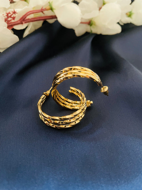 Three Line Hoops Medium - Desi Closet