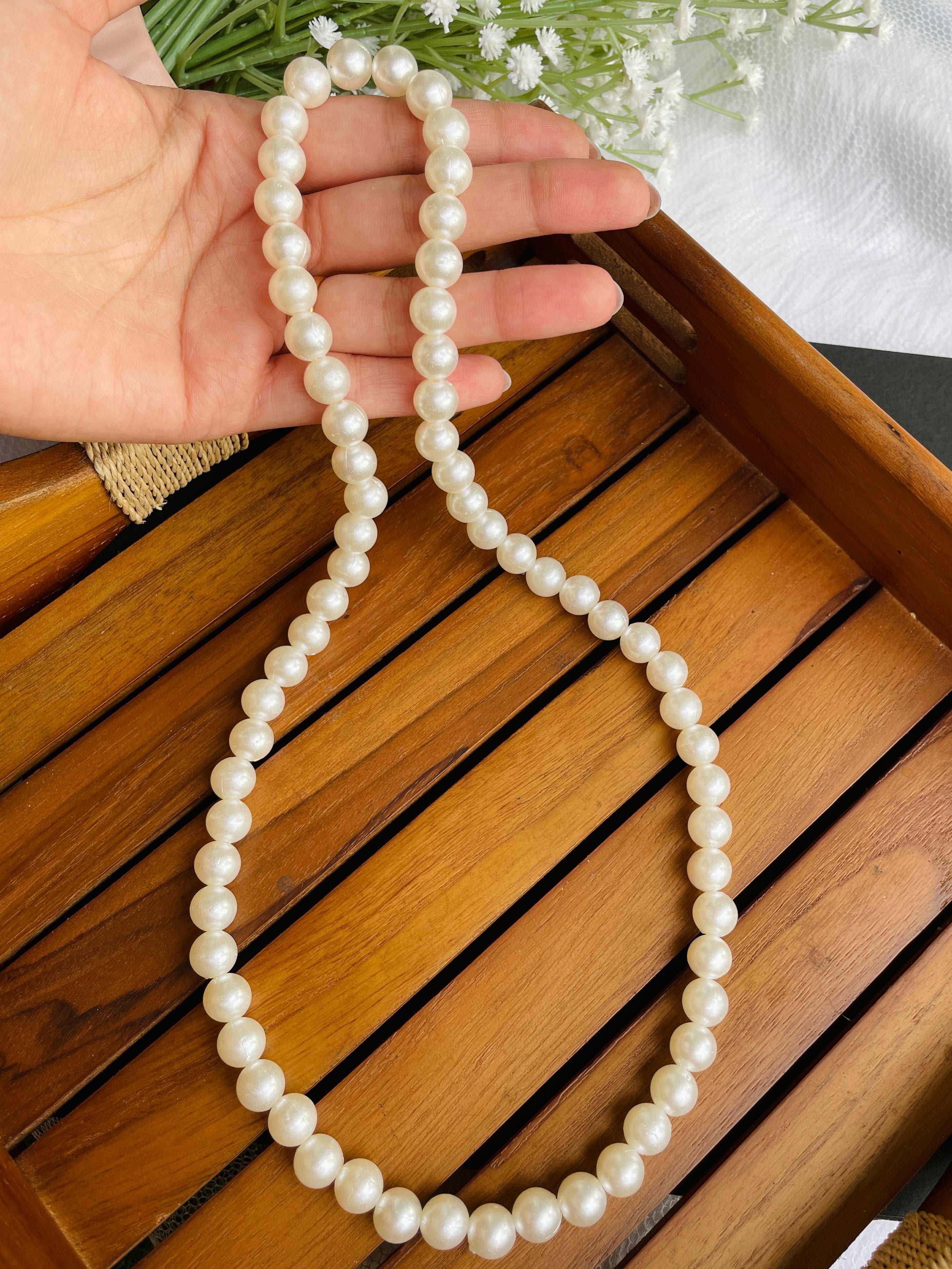 Faux Pearl Elastic Necklace - Desi Closet