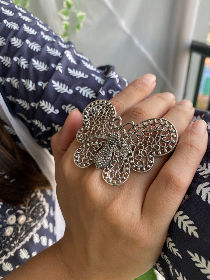 Silver Adjustable Butterfly Ring - Desi Closet