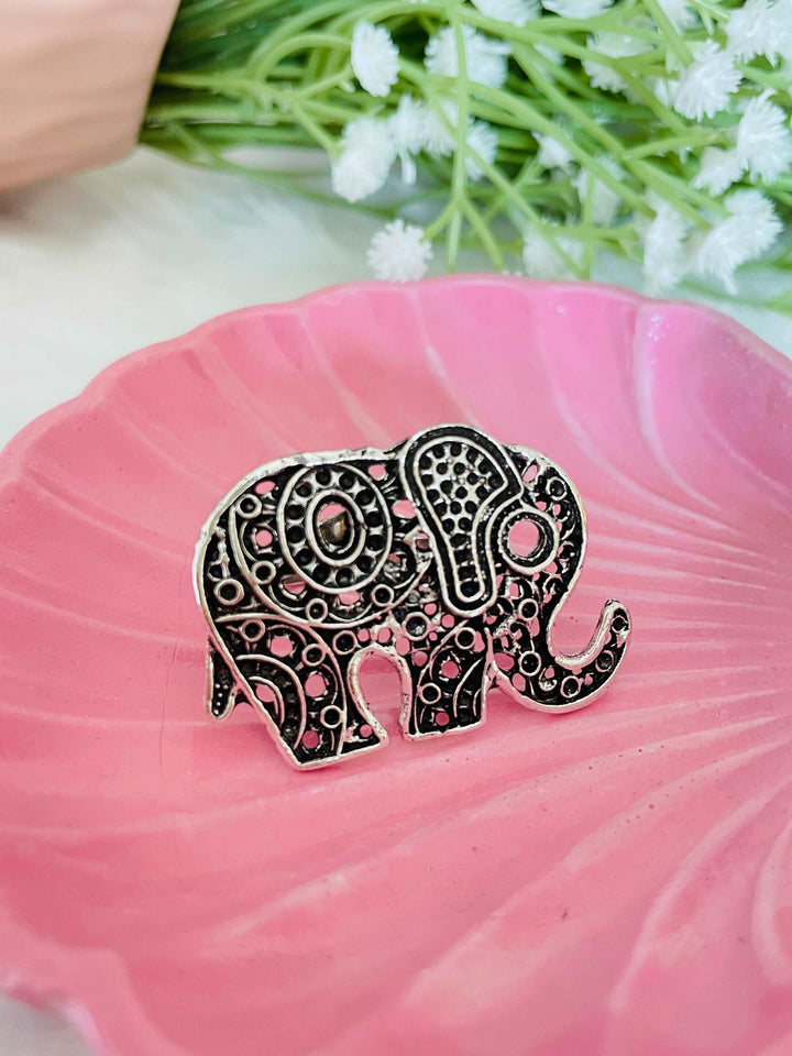 Elle Ring Adjustable - Desi Closet