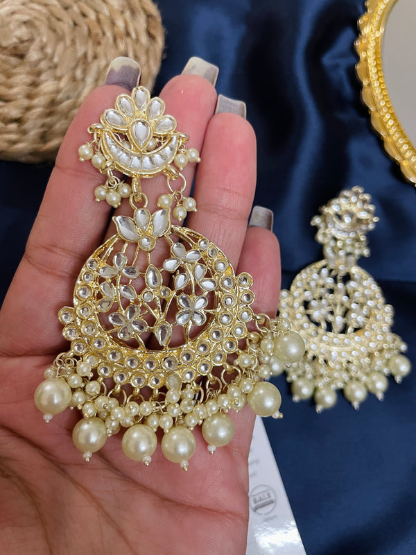 Weightless Wedding Kundan Long Earrings - Desi Closet