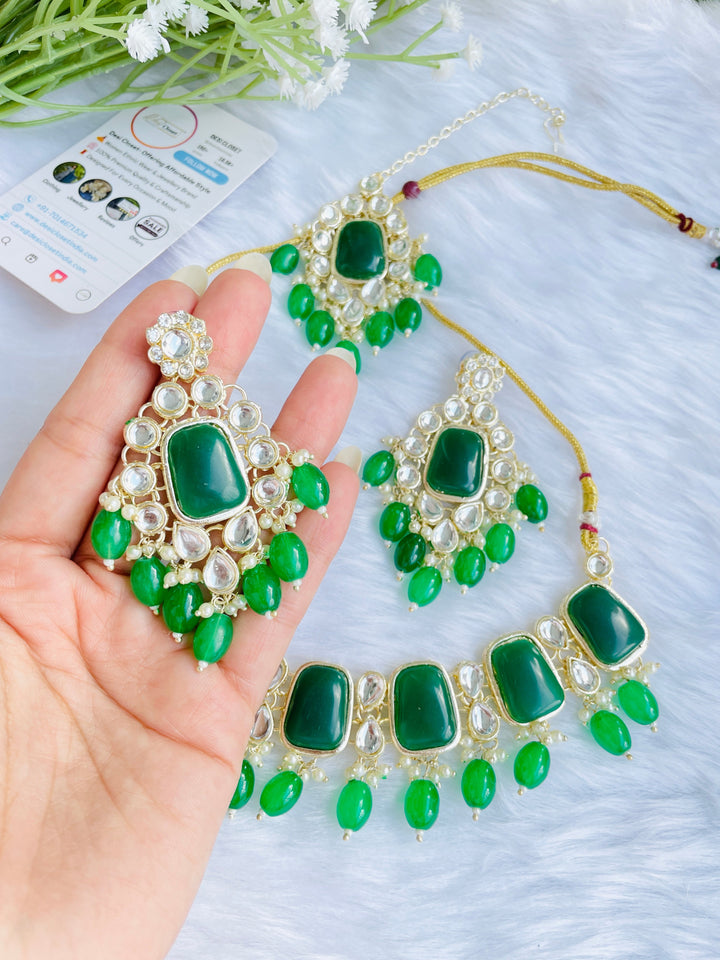 Square Cut Green Stone and Kundan Choker with Earrings and Maang Tika - Desi Closet